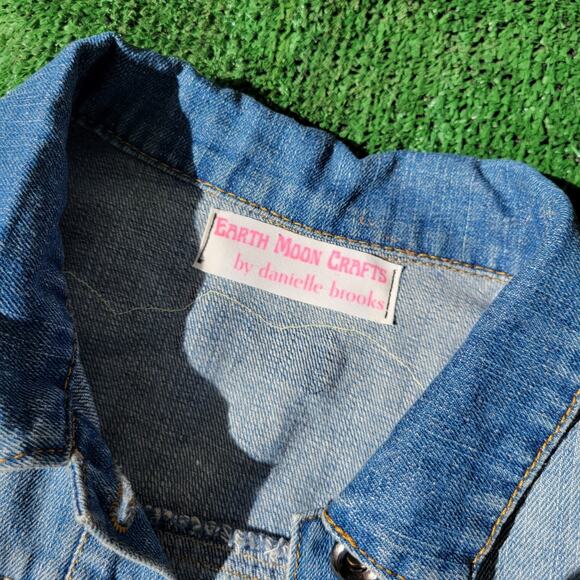Upcycled Ladies Sz Large Jean/ Denim Vest - Picture 5 of 7
